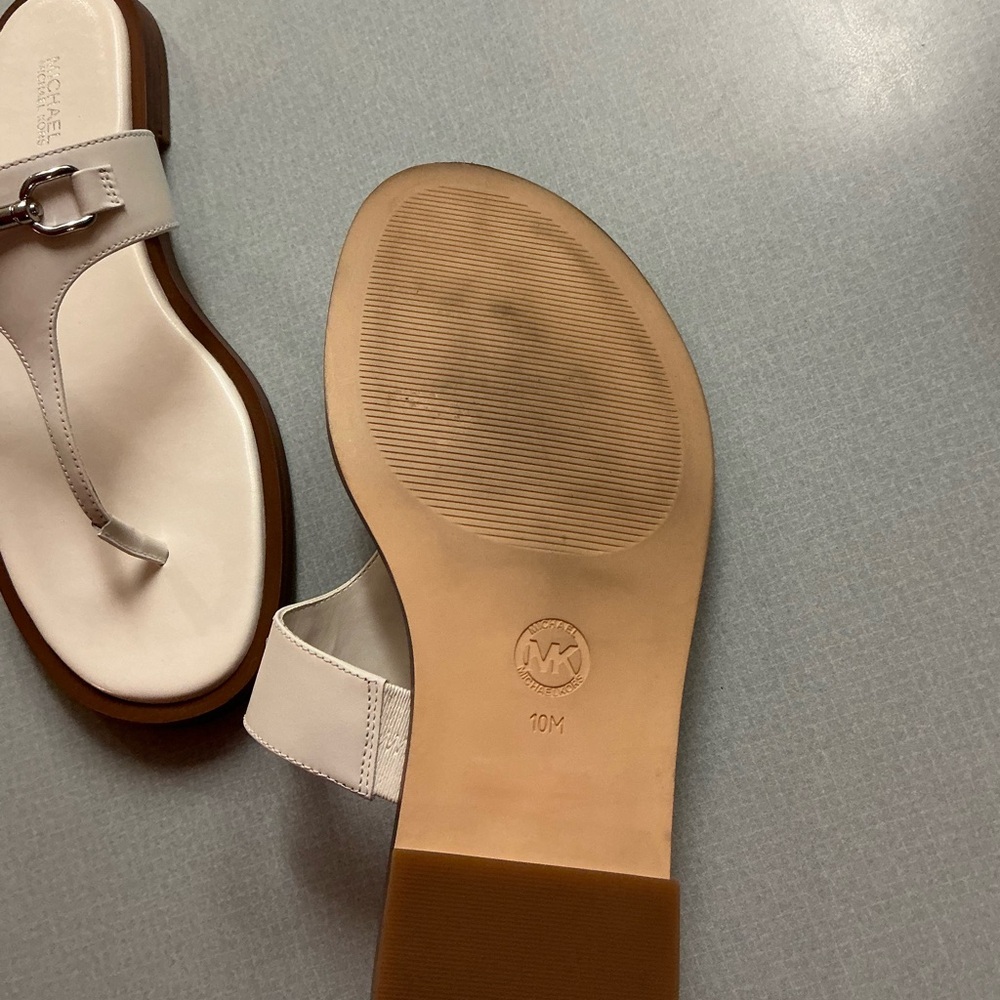 Michael Kors White Sandals - Picture 4 of 4